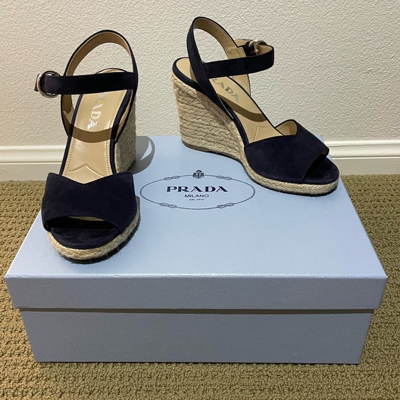 Prada Raffia 95mm Peep-Toe Wedge Navy Blue - Picture 5 of 6